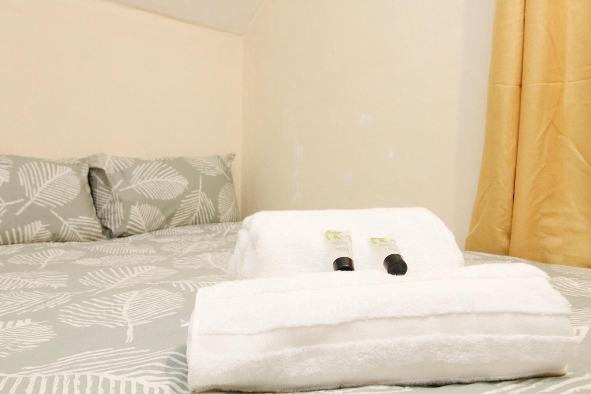 Room 4 Mayflower Road Guest House เซาธ์แธมป์ตัน ภายนอก รูปภาพ